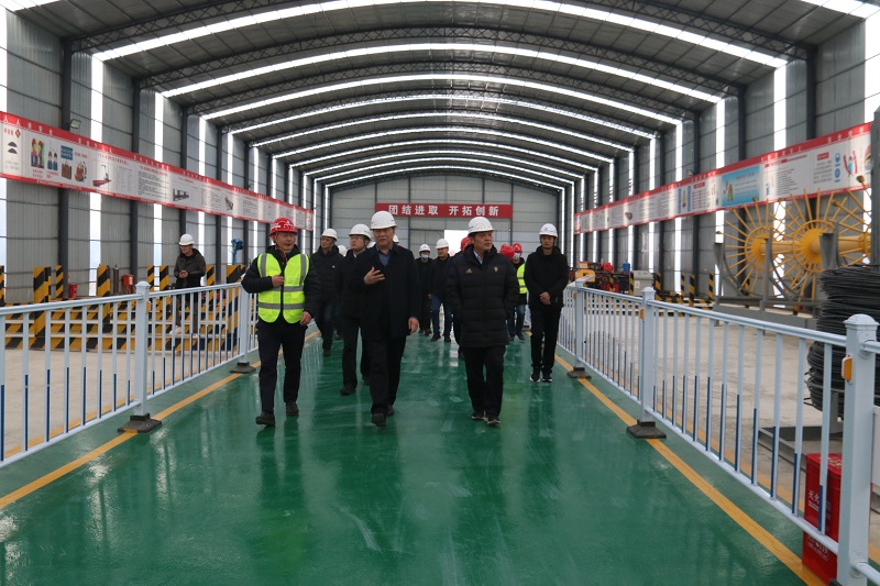 1644480807254.jpg 省质检站徐耀彩副站长到鸡商段1-3工区经理部调研指导工作.jpg